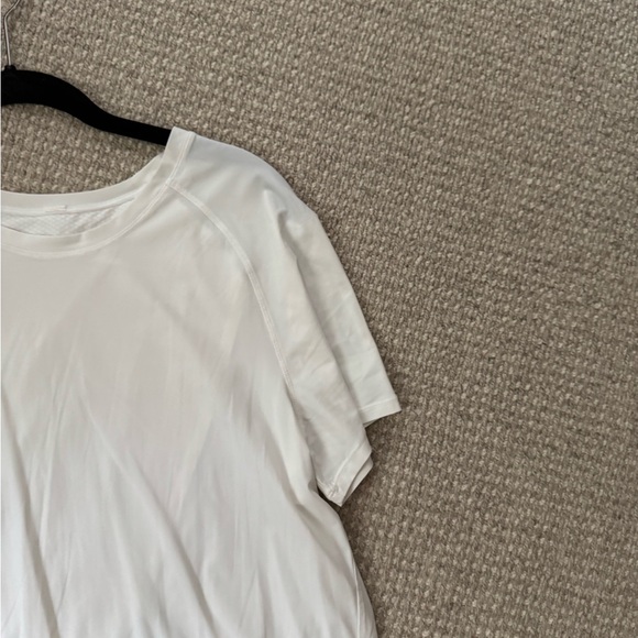 Lululemon Quick Pace Short Sleeve Top Sz. 8 - Picture 4 of 8